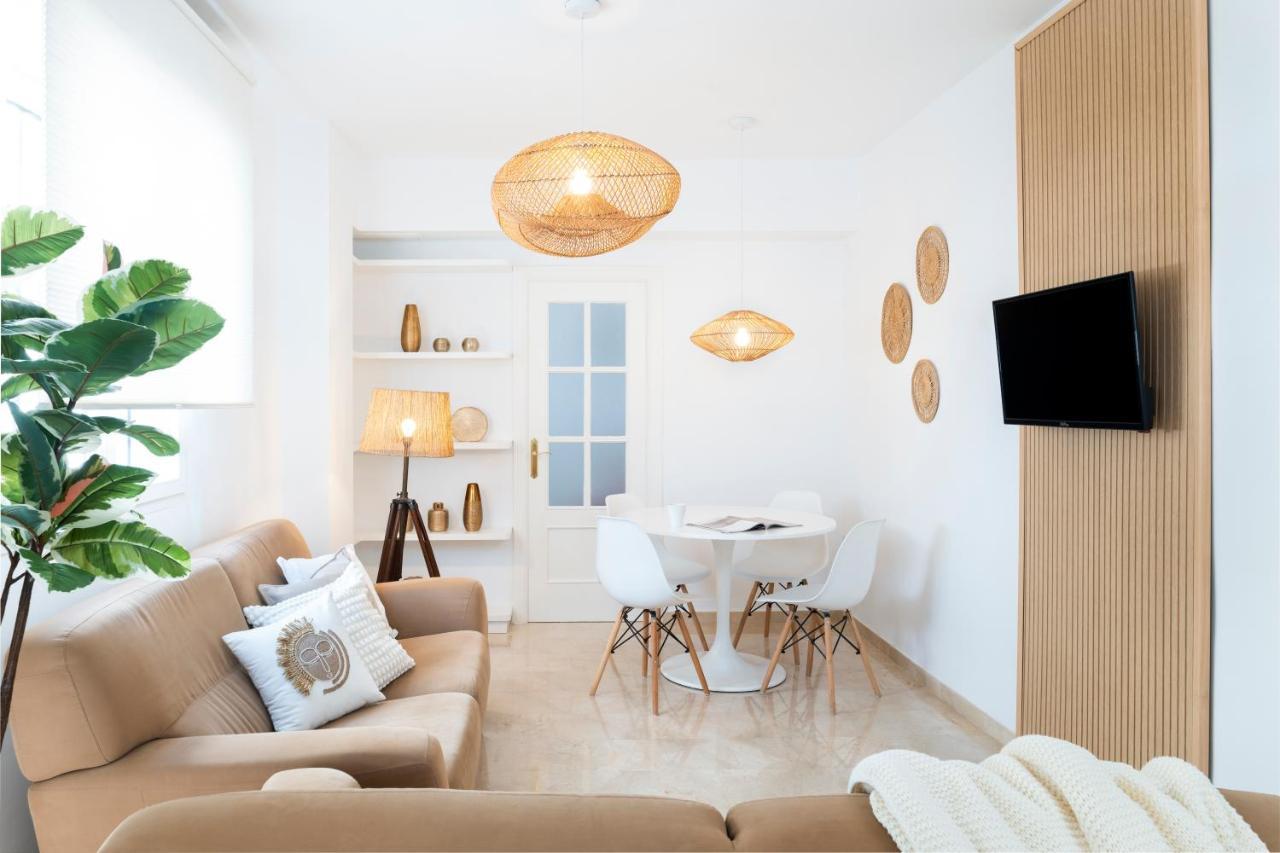 Appartement Magno Alfareria - Private Parking Included *